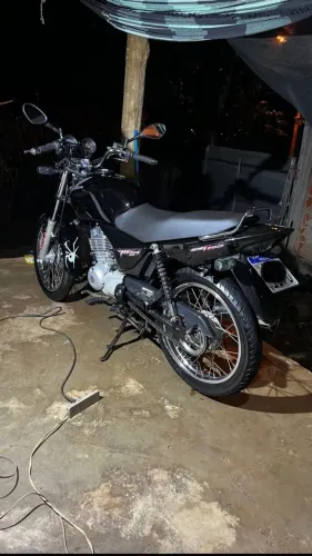 Titan 150 es ano 2008 mais está completa de tudo, moto extremamente conservada km baixo
