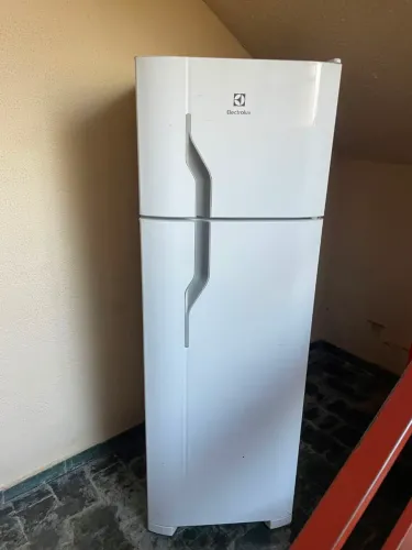 Geladeira Eletrolux