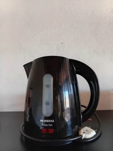 Chaleira elétrica 