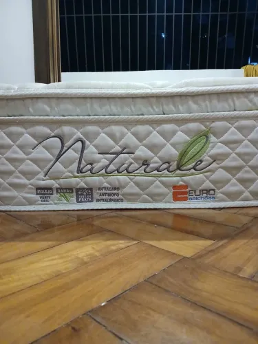 Colchão EuroColchões Solteiro