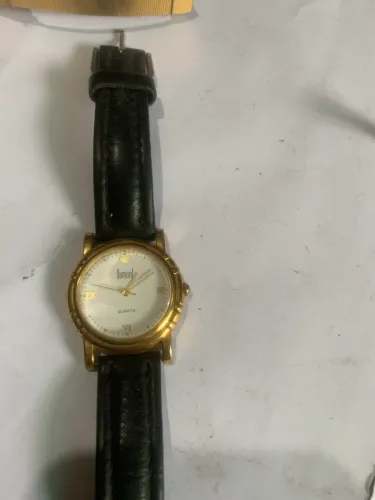 relógio de pulso feminino vintage Dumont Quartz