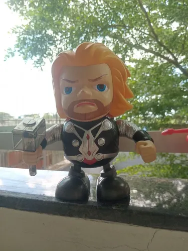 Brinquedo THOR