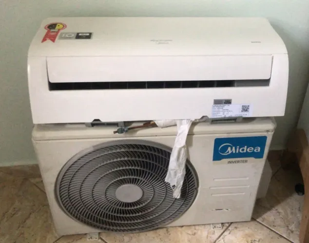 Ar 12 mil BTUs Inverter