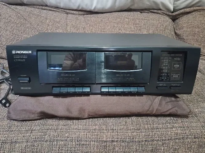 Tape Deck Pioneer CT-W103 duplo precisa manutenção