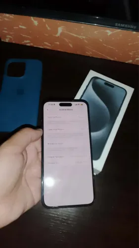 iPhone 15 pro Max 256gb