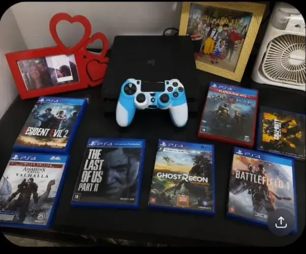 Playstation 4 slim