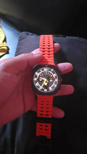 Vendo um Galaxy Watch Ultra: 1200