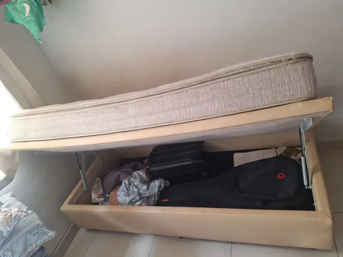 Cama box de solteiro com baú + Colchão