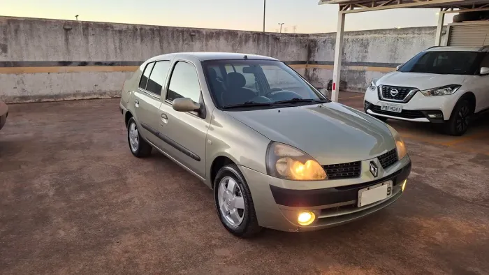 Renault Clio Auth. /air Hi-flex 1.6 16V 5P 2024