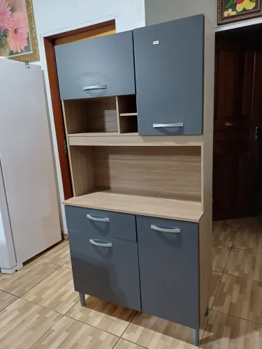 Armário estado de novo  