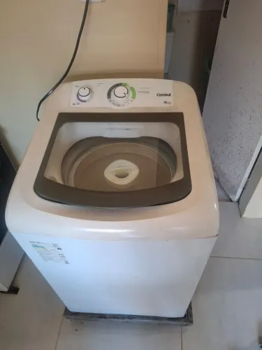 Maquina Lava e espreme em perfeito estado.