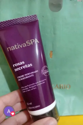 Hidratantes e perfume 