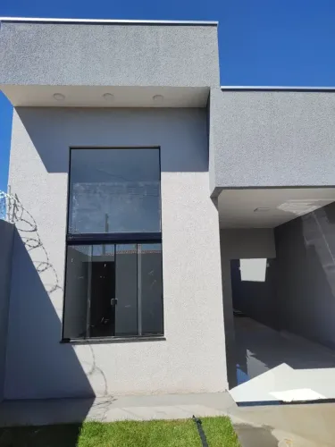 EXCELENTE CASA EM CALDAS NOVAS