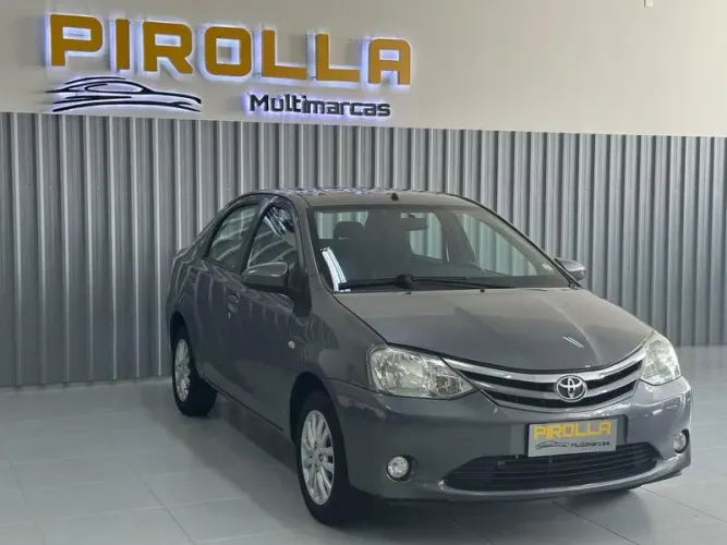Toyota Etios XLS 1.5 Flex 16V 5P Mec. 2014