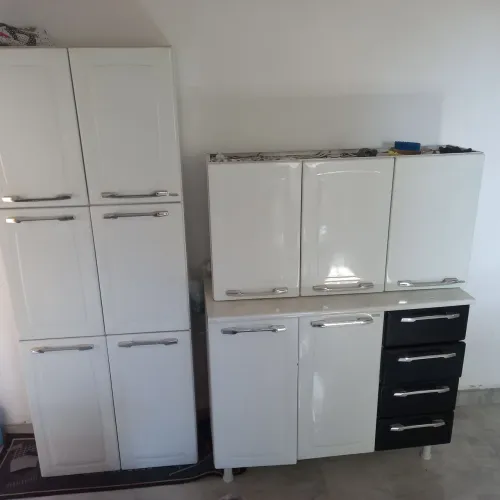 Armário de cozinha italiana em aço ,ótimo estado para uso
