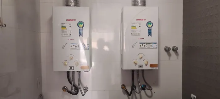 Manutenção de aparelho aquecedor a gás