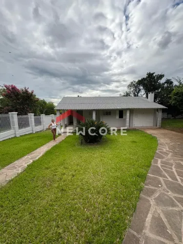 Casa em Rua Madeira - Igara - Canoas/RS