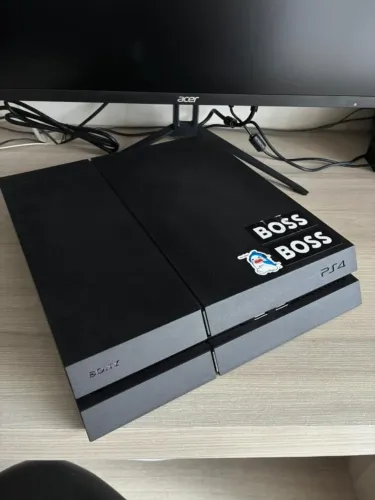 Playstation 4 FAT 500gb + 1 Controle