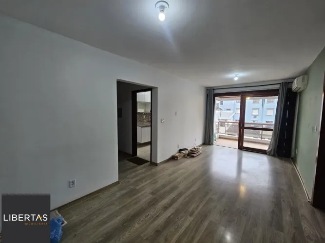 CIDADE BAIXA COM SACADA E VAGA DE GARAGEM