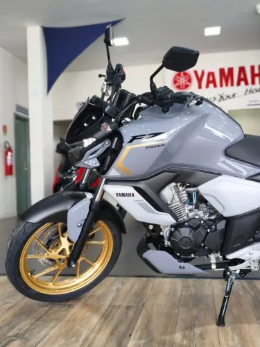 Fazer FZ15 CONNECTED 2026 - 0km