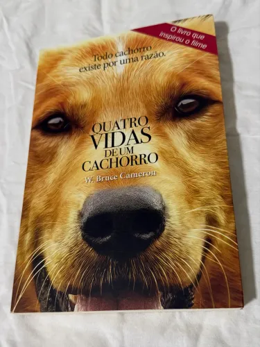 Livro quatro vidas de um cachorro