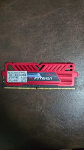 Memória DDR4 Geil Evo Potenza 8GB 3000MHz Red