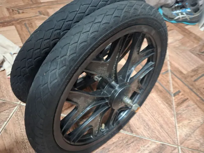 Roda de bicicleta aro 16 de naylon
