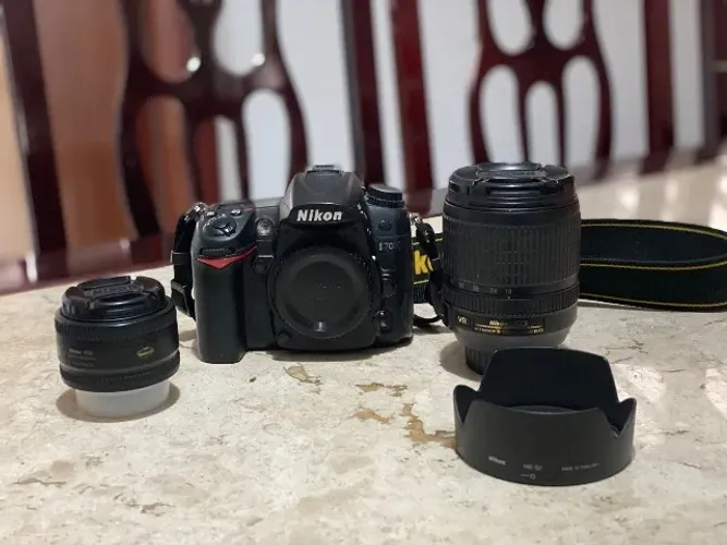 KIT Nikon D7000 + Lente 18-105mm VR + 50mm f/1.8