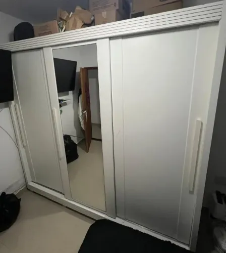 Guarda-Roupa Casal
