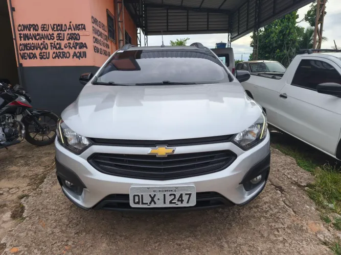 Chevrolet Onix Activ 1.4 8V Flex Mec. 4P 2019