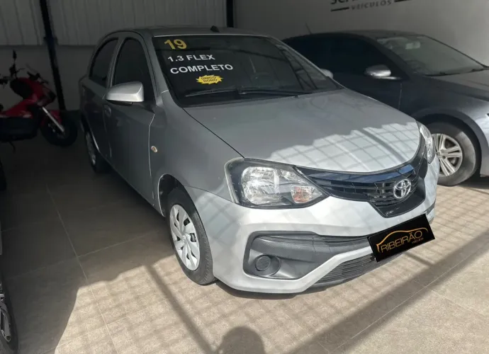 Toyota Etios X 1.3 Flex 16V 5P Mec. 2019