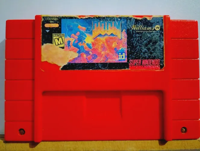 Cartucho Original DOOM - Super Nintendo