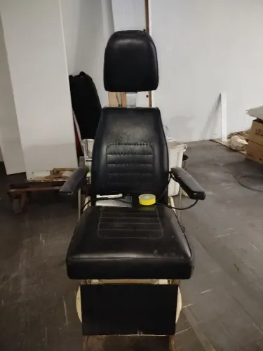 Cadeiras de dentista antiga