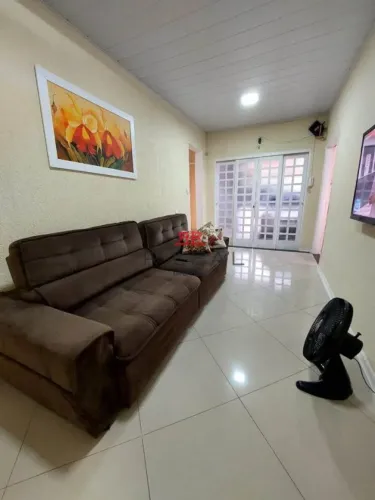 Casa para venda com 136 m² e 4 quartos em Jardim Godoy, Bauru - SP