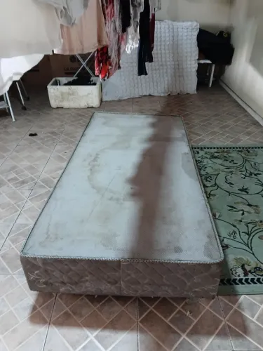 Base de cama solteiro