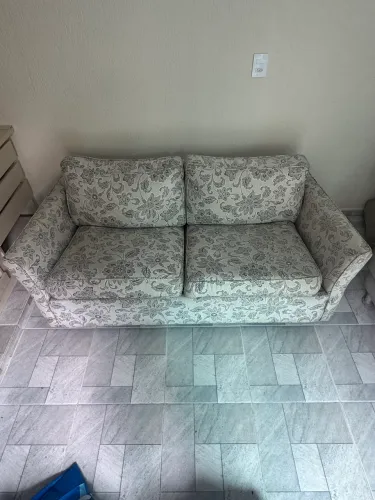 Sofá cama Tok & Stok