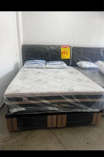 Cama de casal nova