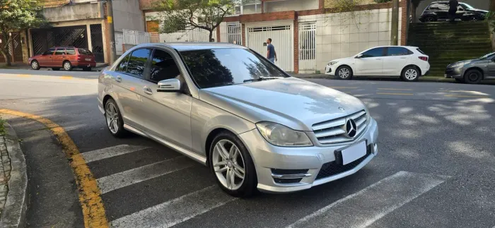 Mercedes-Benz C-180 CGI Sport 1.6 TB 16V 156cv Aut. 2014