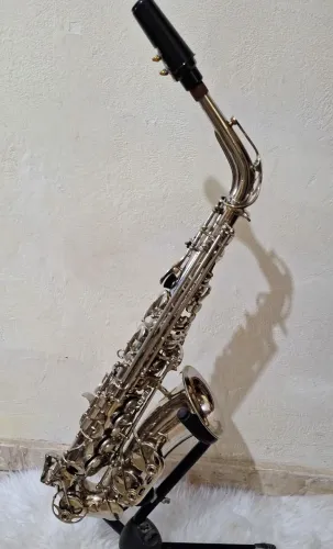 Saxofone Alto Weril Spectra A931.