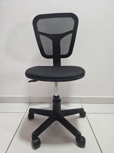 CADEIRA SECRETÁRIA NOVA
