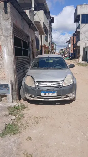 Vende-se carro