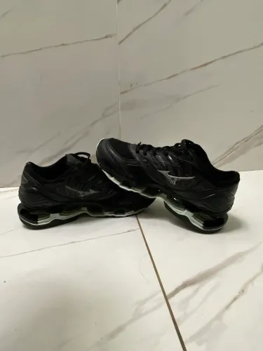 Vendo mizuno wave prophecy, pouco usado (semi novo)