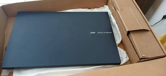 Vende - se Notebook Asus Novo