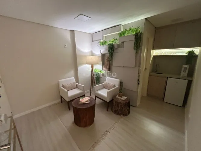 4 Salas Comerciais de 195m² no Centro