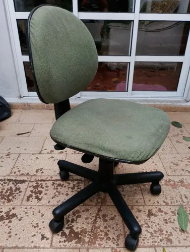 Cadeira escritório verde