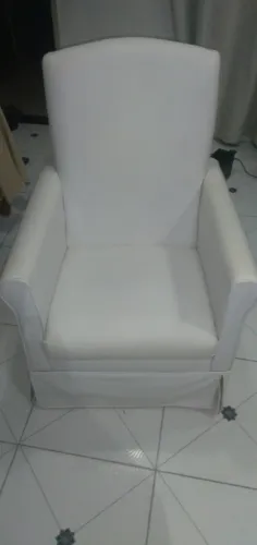 Poltrona de Amamentação com Balanço