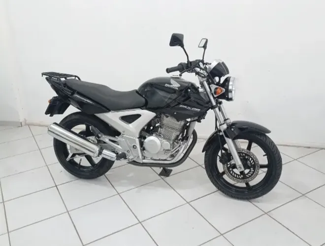 Cbx 250 Twister! Ano 2004! Top! Com Painel Digital! Financiamos e Aceitamos Trocas!