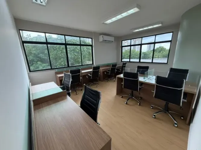 Sala Comercial Av. Efigênio Sales Mobiliada