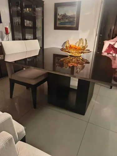 Mesa Artefacto de 8 lugares 1,50 X 1,50m