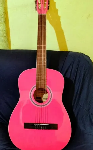 Vendo a R$ 180,00(sem capa e sem paletas).Sem marcas e sem defeitos